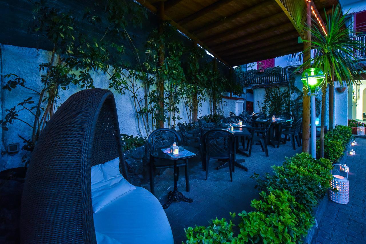 Charme Hotel La Villa Tina Искья Экстерьер фото