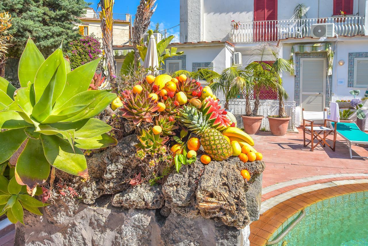 Charme Hotel La Villa Tina Искья Экстерьер фото