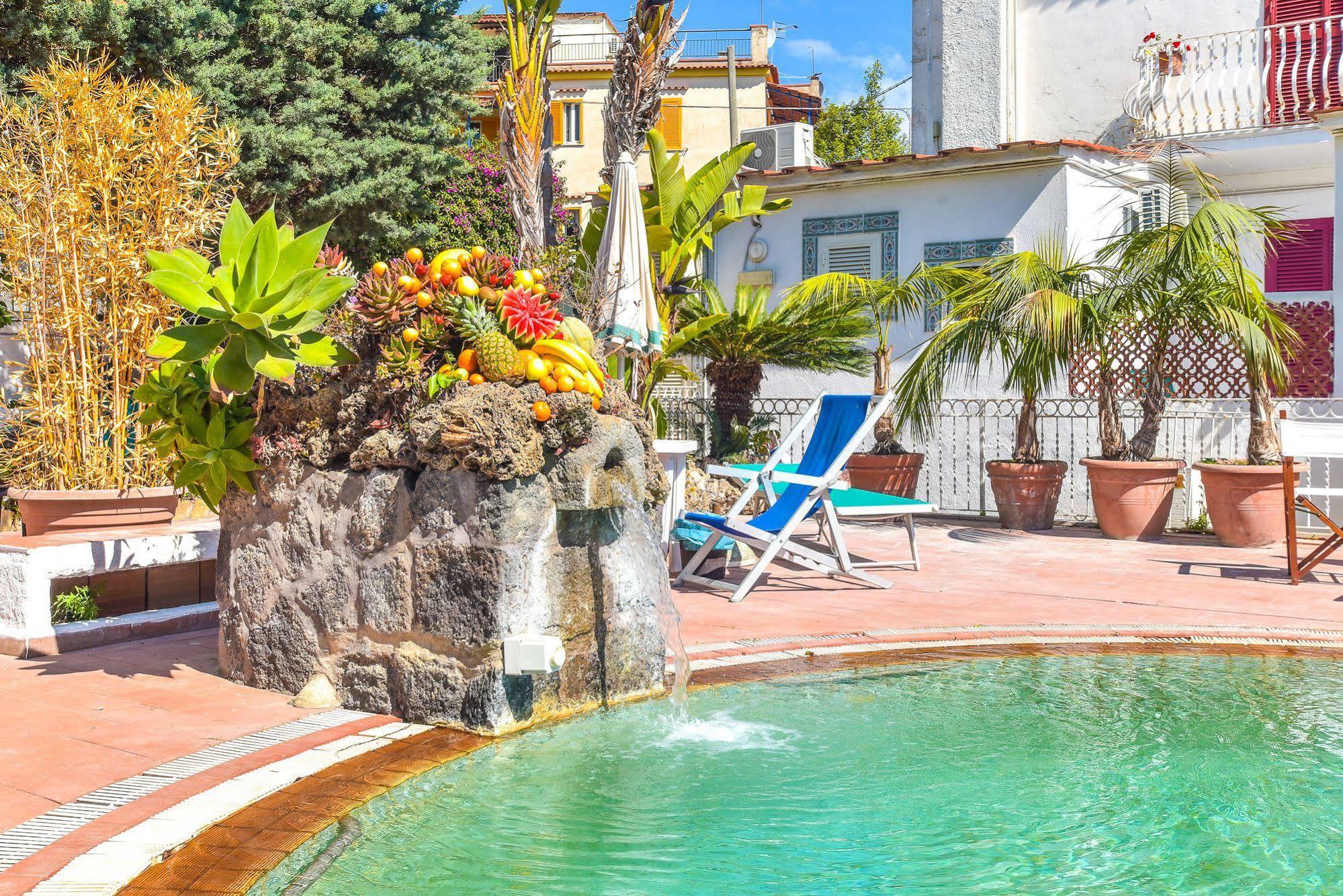 Charme Hotel La Villa Tina Искья Экстерьер фото