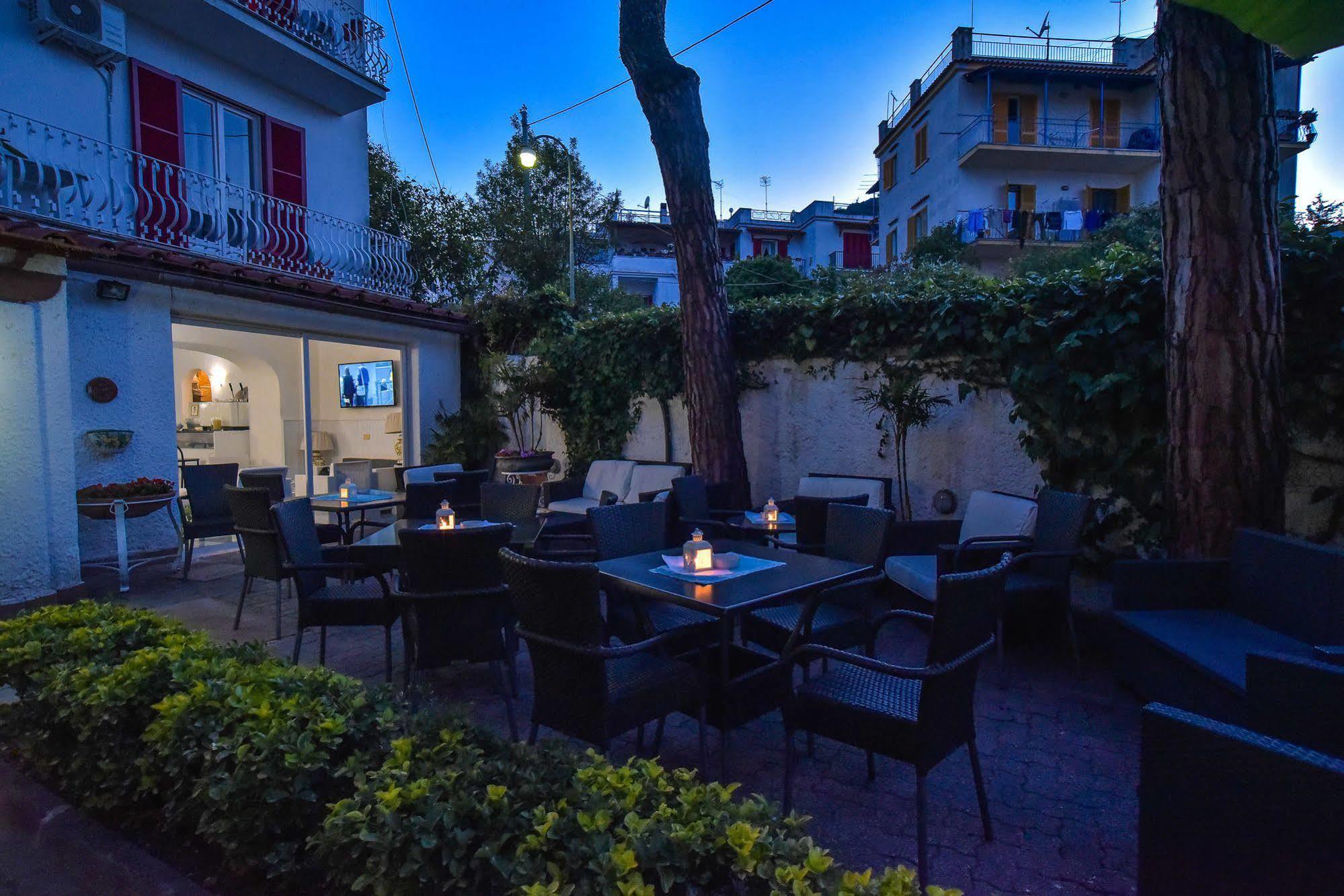Charme Hotel La Villa Tina Искья Экстерьер фото